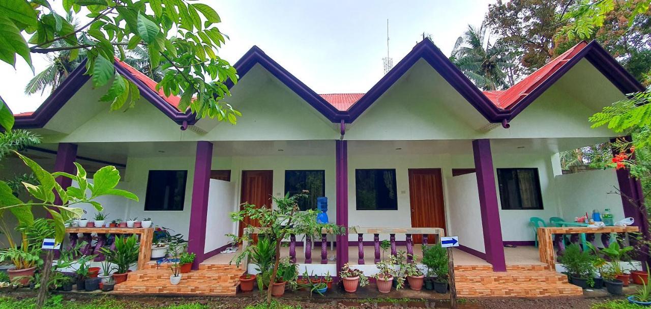 Sj Pabua Travellers Inn Mambajao Exterior photo